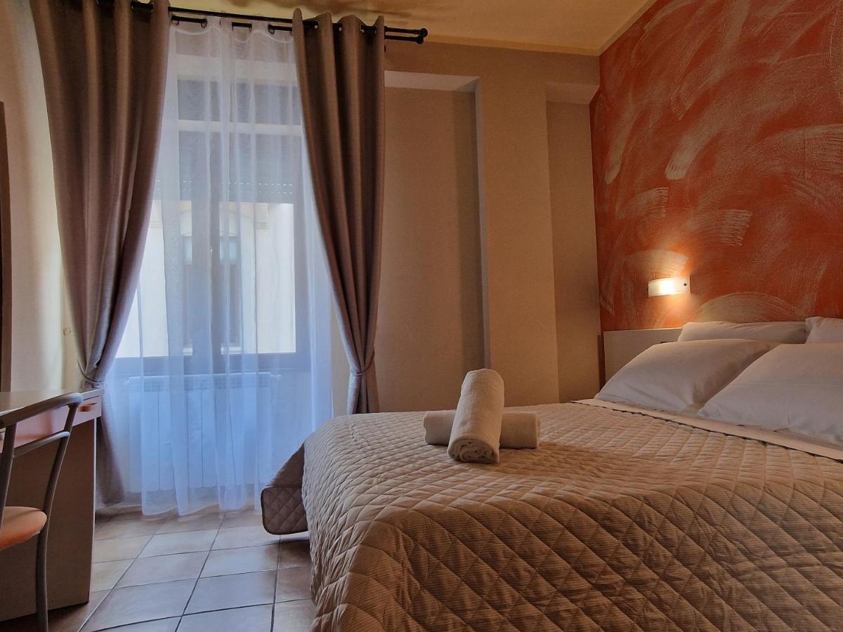 Hotel La Rocca Saint-Marin Extérieur photo
