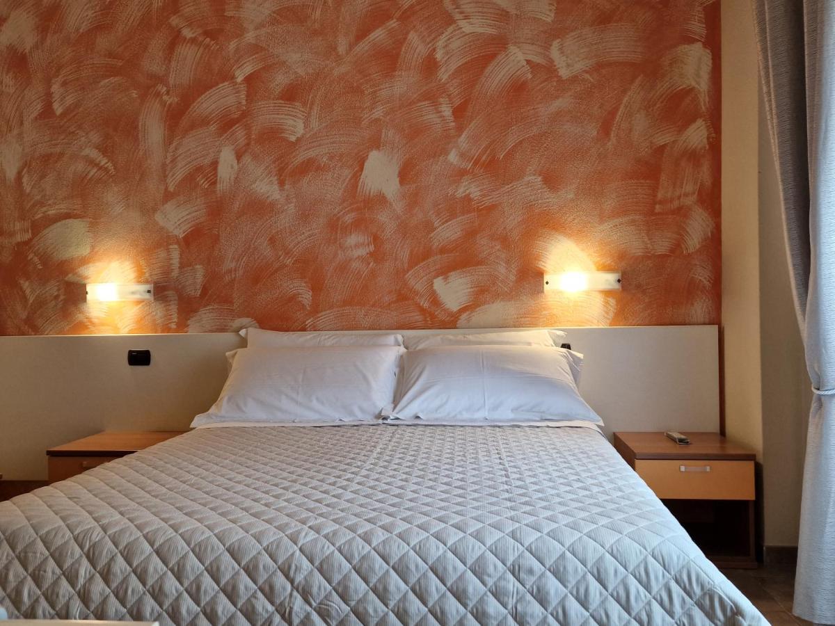 Hotel La Rocca Saint-Marin Extérieur photo