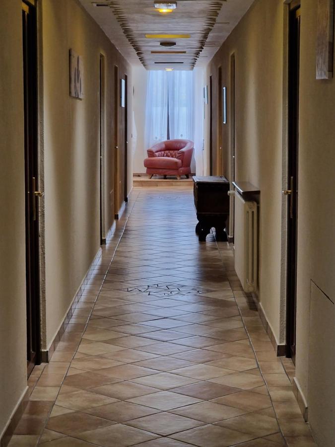 Hotel La Rocca Saint-Marin Extérieur photo