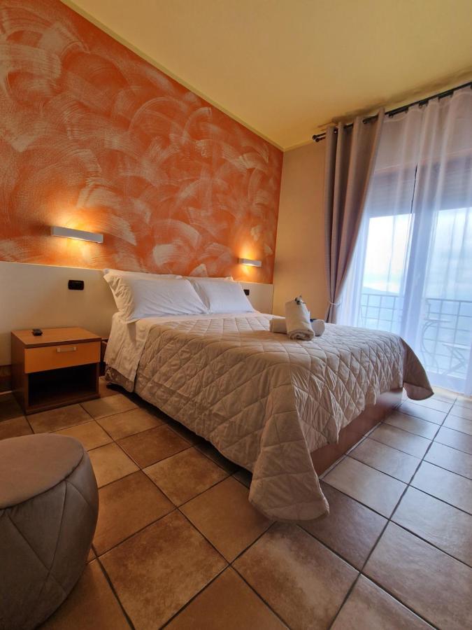 Hotel La Rocca Saint-Marin Extérieur photo