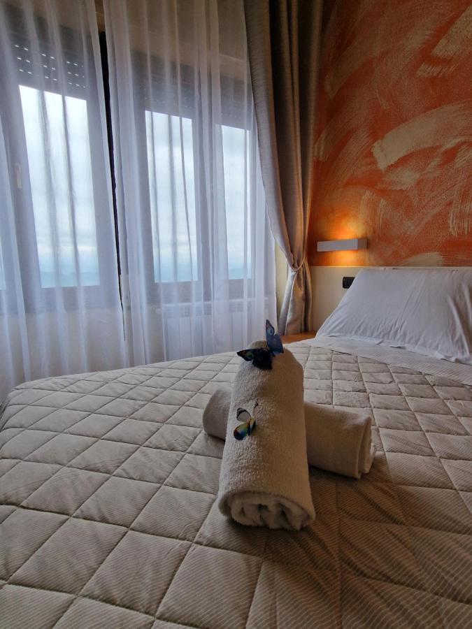 Hotel La Rocca Saint-Marin Extérieur photo