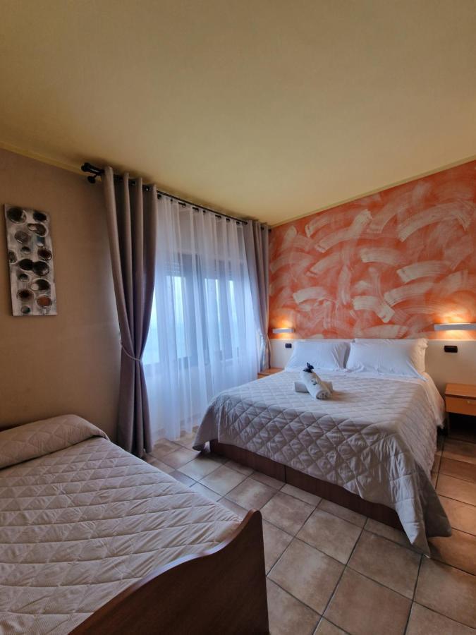 Hotel La Rocca Saint-Marin Extérieur photo