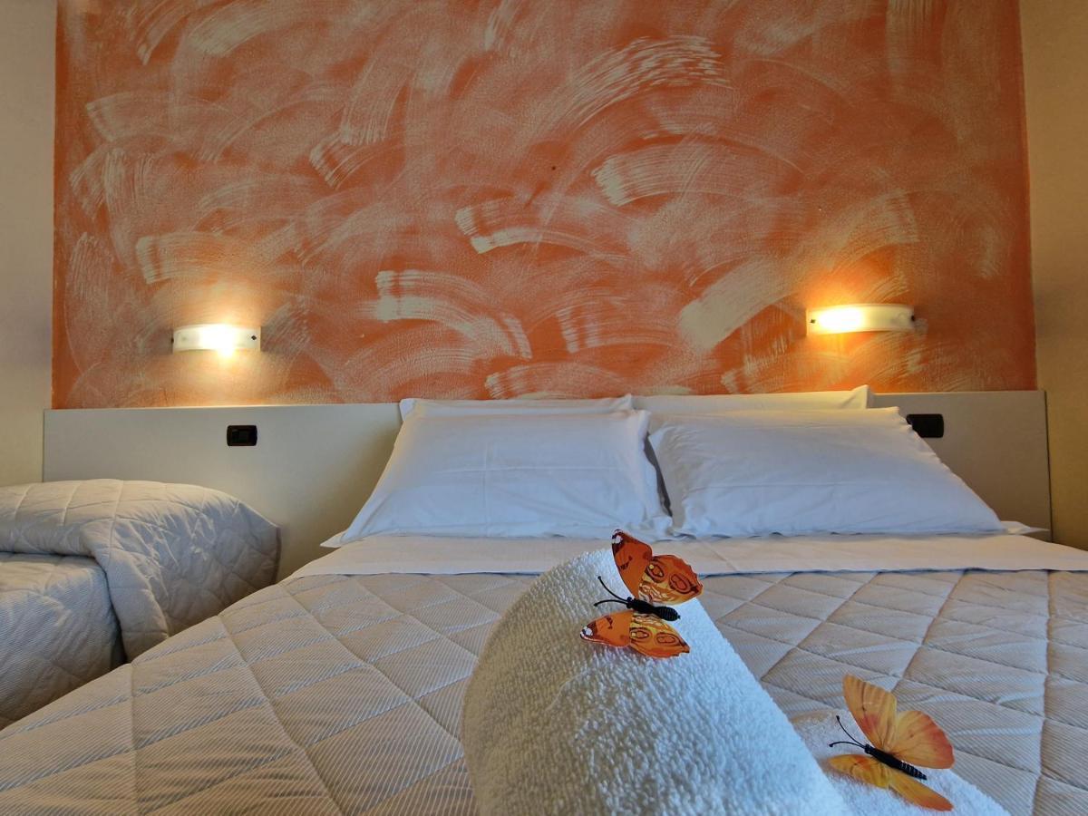 Hotel La Rocca Saint-Marin Extérieur photo