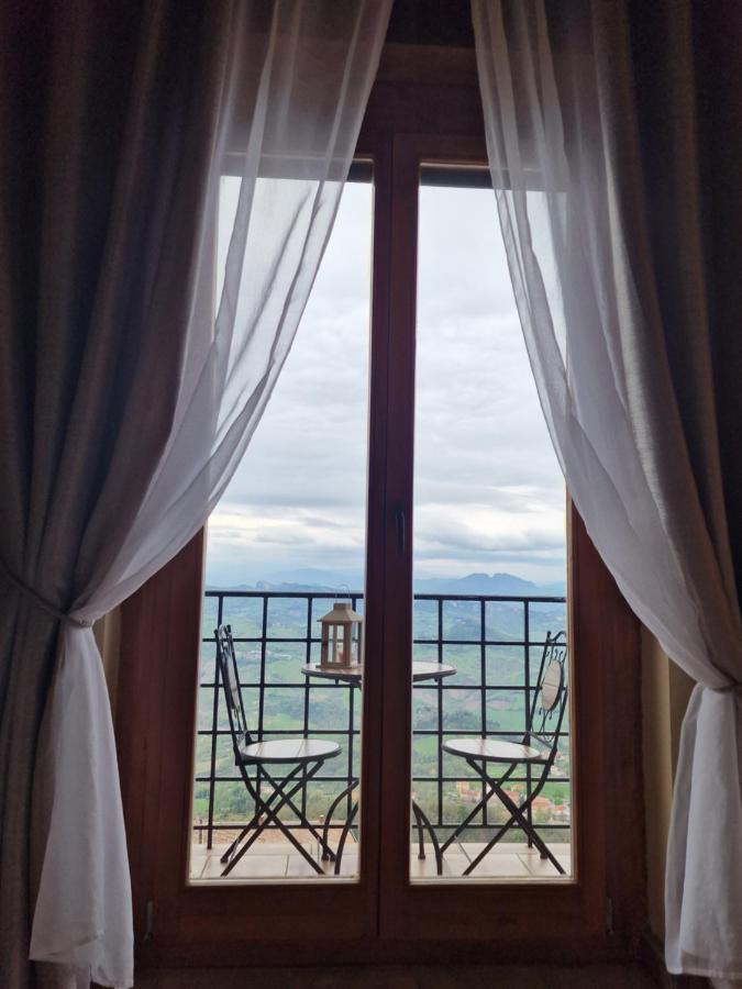 Hotel La Rocca Saint-Marin Extérieur photo